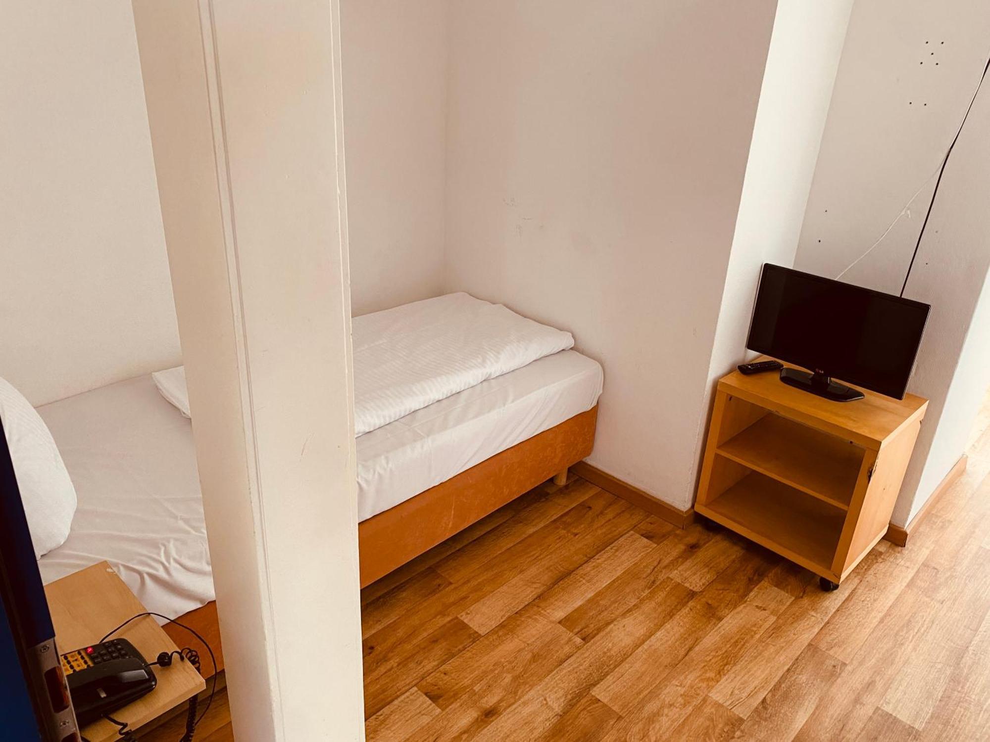 Stay Inn Central Station Frankfurt am Main Quarto foto